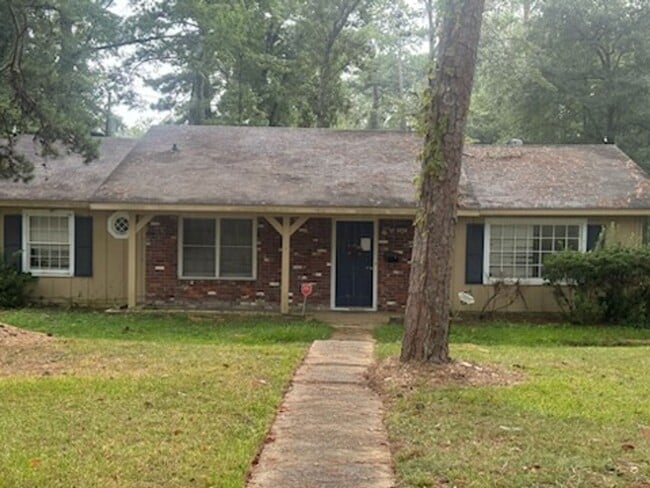 Photo - 247 Dona Ave