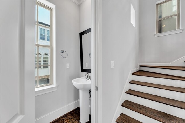 Building Photo - 2711 Arabelle Grove