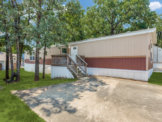 Building Photo - 4951 Collett Little Rd Rental