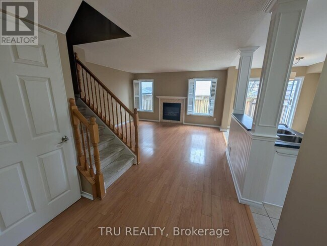Photo - 94 Hathaway Dr