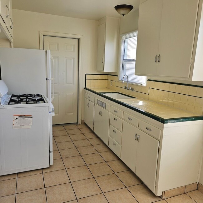 Photo - Charming 2 Bedroom Home with Large Backyard