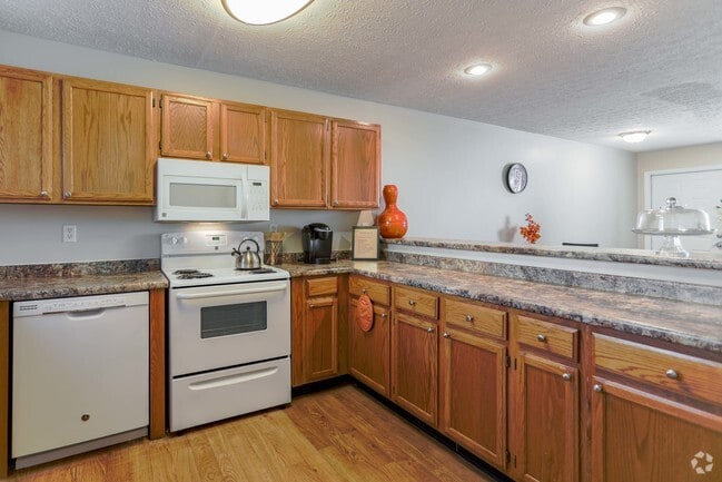 Kitchen - Hidden Hills at Oakdale