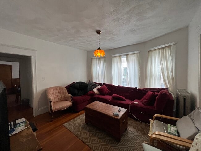Photo - 102 W Adams St Unit B