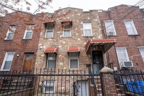 Building Photo - 725 Taylor Ave Rental