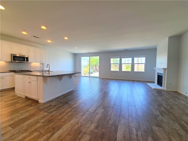 Photo - 7539 Prairie Dr