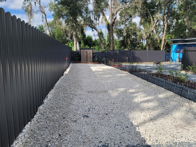 Photo - 5321 NE 29th St