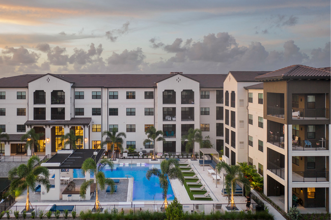 Aria Bradenton - Aria Bradenton