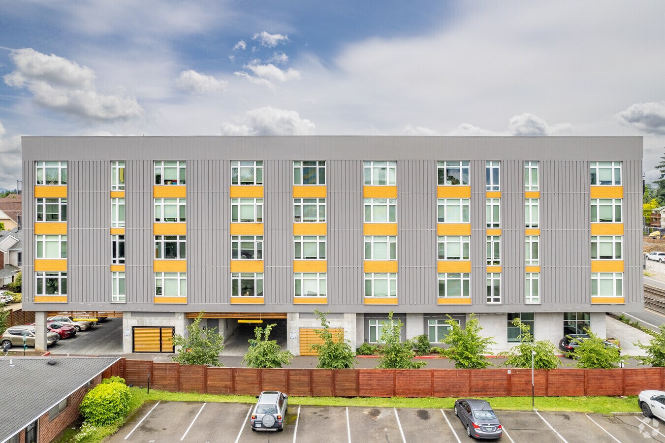 Photo - 105 Burnside Apartments