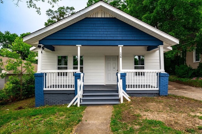 Building Photo - 158 Seay St