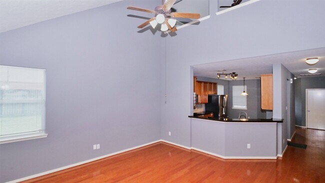 Building Photo - 2931 Meadowglen Cove Rental