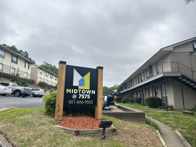 Building Photo - Midtown @ 7575 Rental