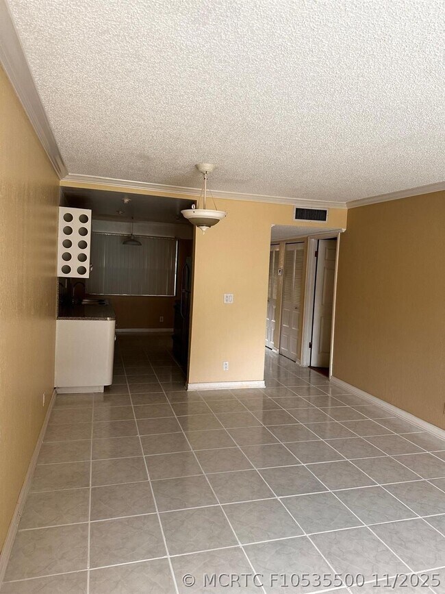 Photo - 8450 Lagos De Campo Blvd Unit 105
