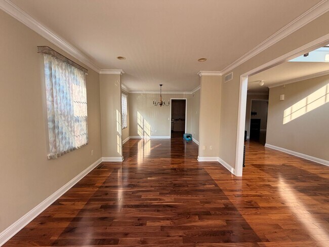 Photo - 87 Timberhill Dr
