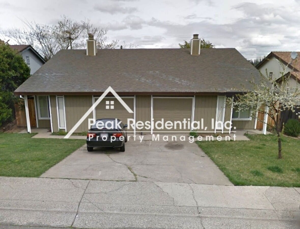 Spacious 2bd/2ba Duplex with Garage near Madison & Fair Oaks Blvd - Spacious 2bd/2ba Duplex with Garage near Madison & Fair Oaks Blvd