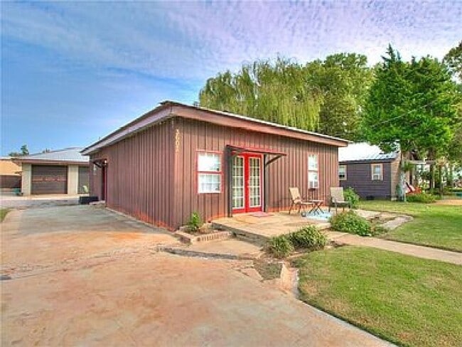 Photo - Cute Modern Concept 2 Bedroom!