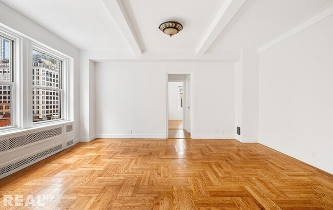433 W 34th St. Unit 9N