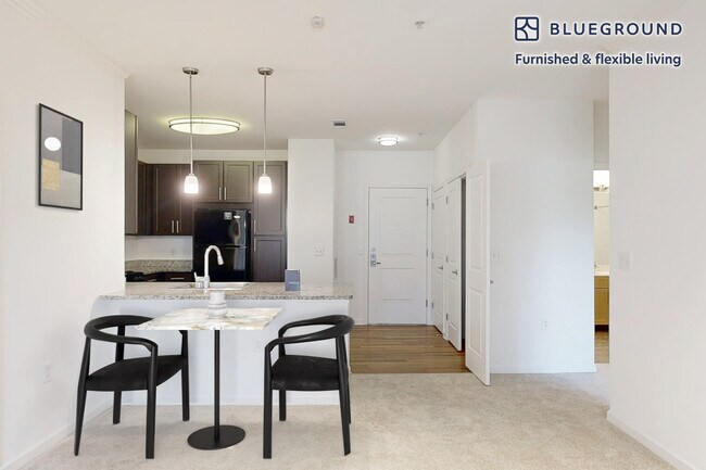 Photo - 80 N Central Ave Unidad FL4-ID3446A