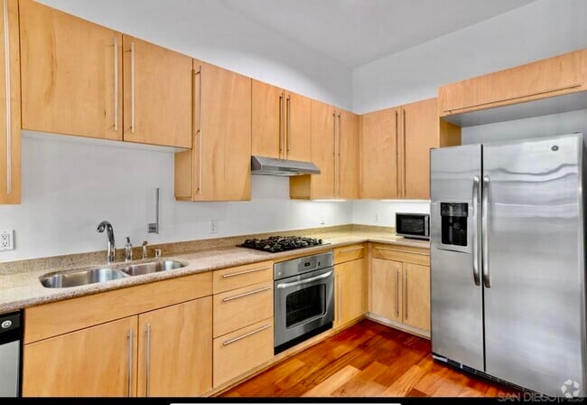 Building Photo - 801 Ash St Unit 101 Rental