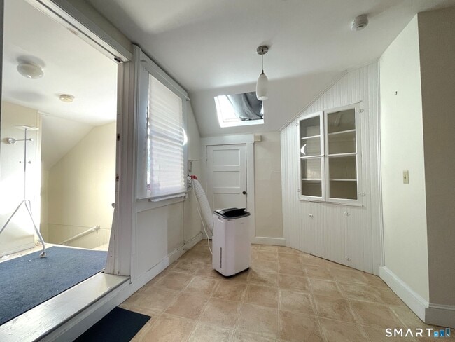 771 Orange St Unit 3rd Floor