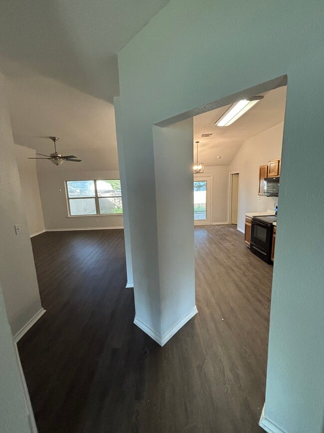 Photo - 8206 Coppergate