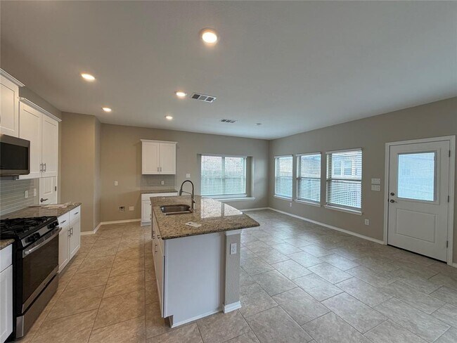 Photo - 1309 Camino Ct