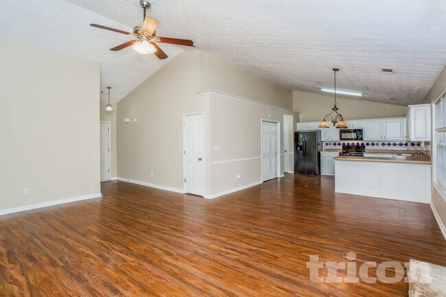 Photo - 255 Butler Bridge Cir