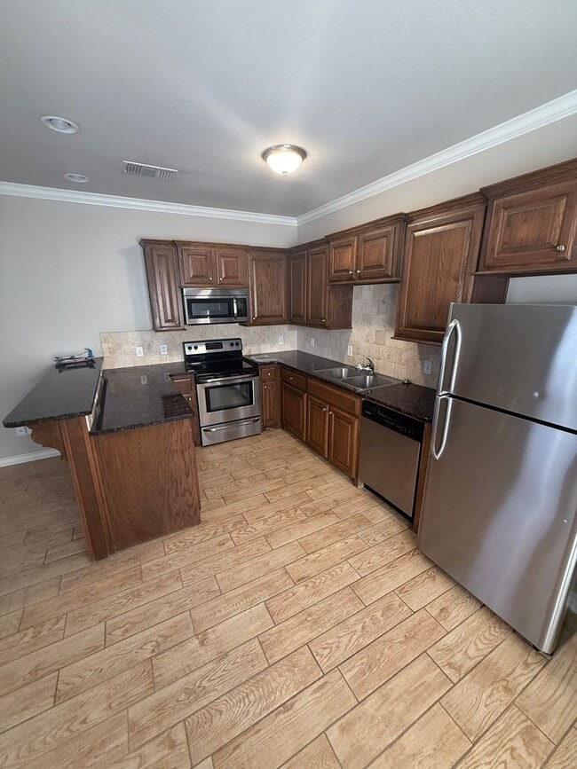 Photo - Medical district 1 bedroom Gem! Available ...