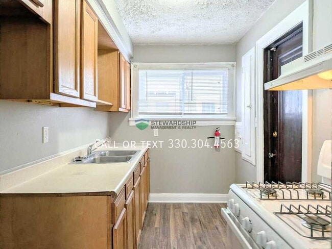 Photo - 916-918 Peckham St.-916 Unit 916