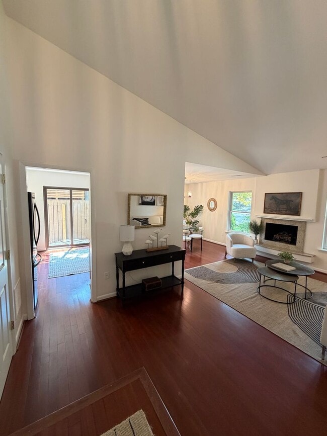 Photo - 1016 Timber Creek Dr