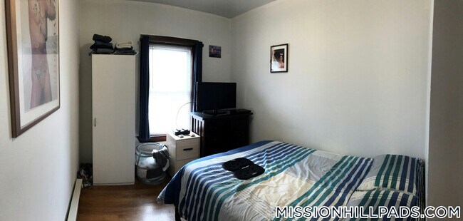 Photo - 121 George St Unit 3