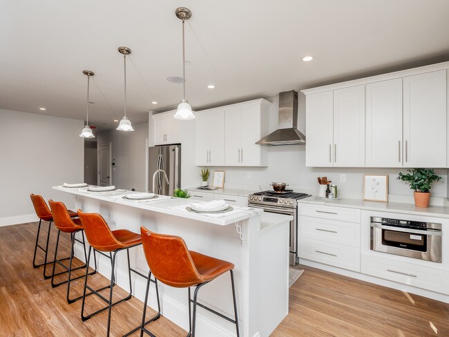 45 L St