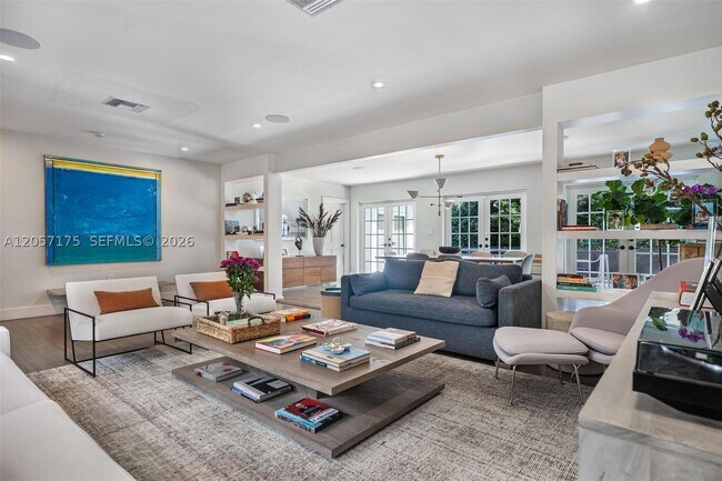 Photo - 510 Bargello Ave