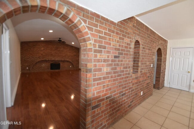 Photo - 3417 Guthrie St