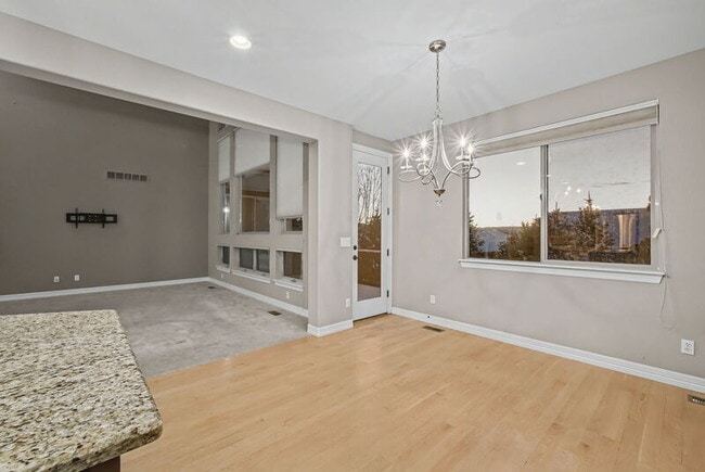 Photo - 9685 Sunset Hill Cir