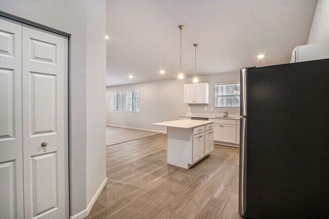 Photo - 7335 Montego Bay St