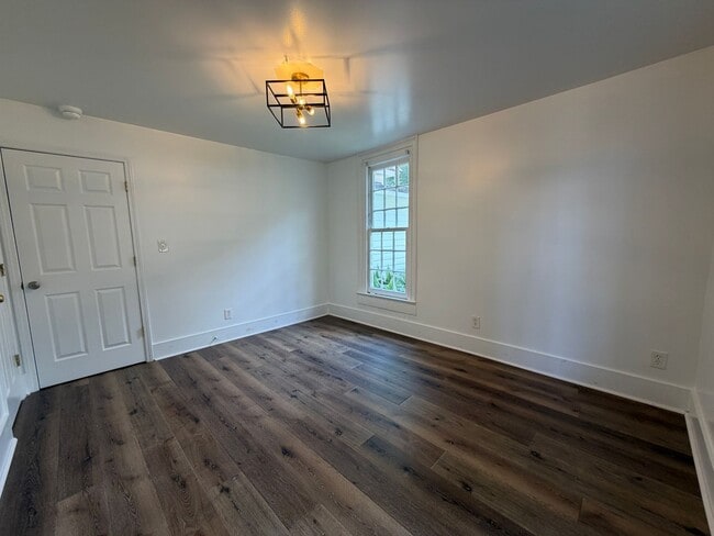 Photo - 153 Gholston St