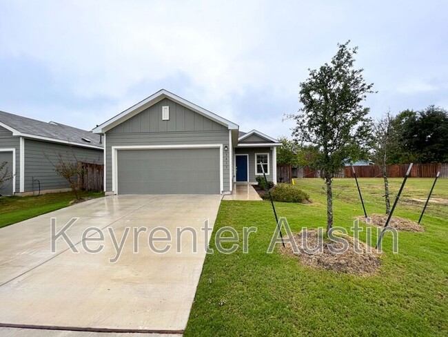 Photo - 3413 Lodgepole Dr House