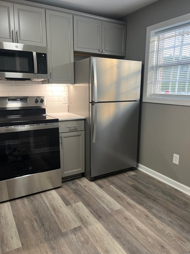 Photo - 108 Shady Brook Dr