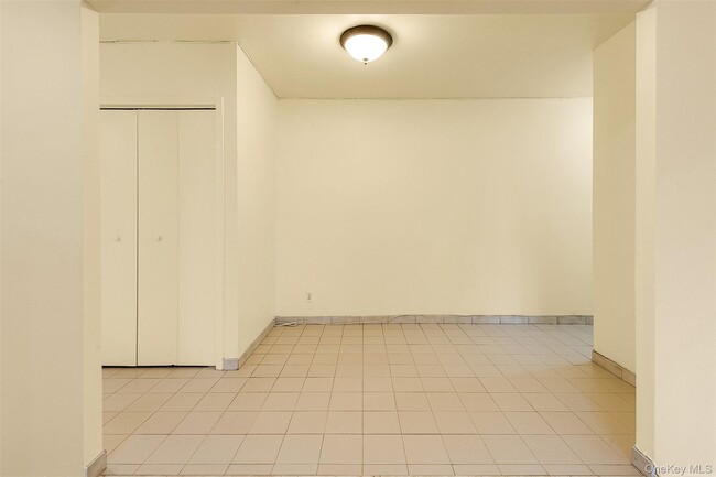 Photo - 109-23 71st Rd