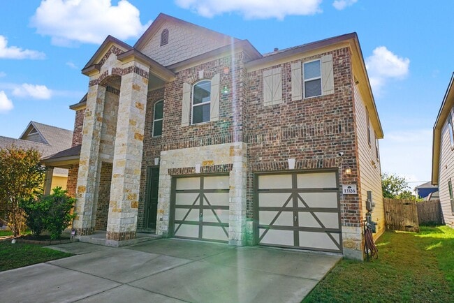 Photo - Exquisite 3-bedroom, 2.5-bathroom off 1604 and Culebra Road - Realtor Commission: $500