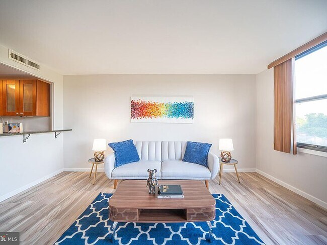 Living Room - 4600 Duke St Unit 706