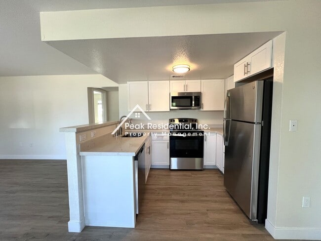 Photo - Gardenside Apartments