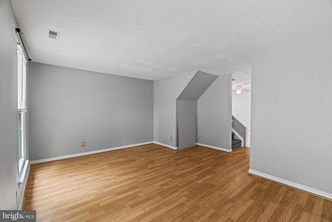 Photo - 2502 Greenwood Dr
