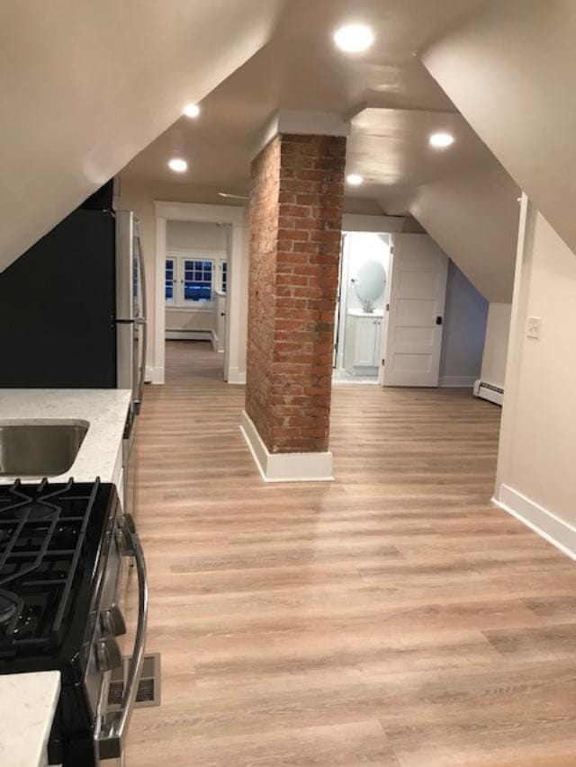 Entire apartment clean and frshlyupdated - 769 Delta Ave Unit 769