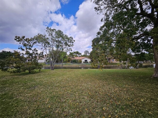 Photo - 197 NW 113th Way