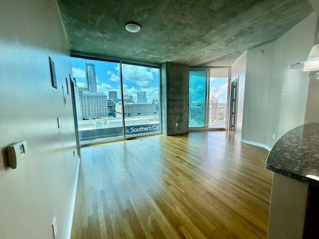 Photo - 400 W Peachtree St NW Unit 2206