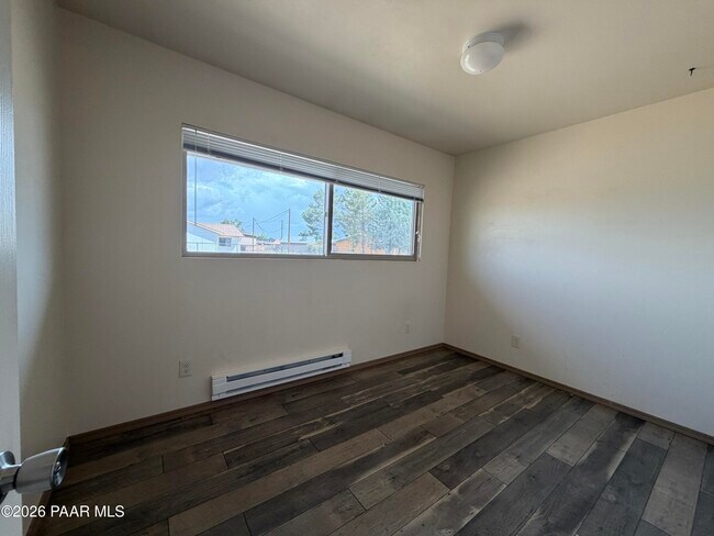 Photo - 3200 N Victor Rd Unit 3