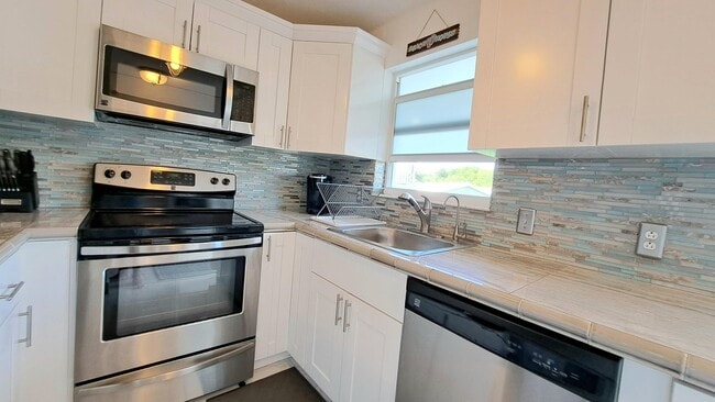 Photo - 1445 SE 15th Ct Unit 202