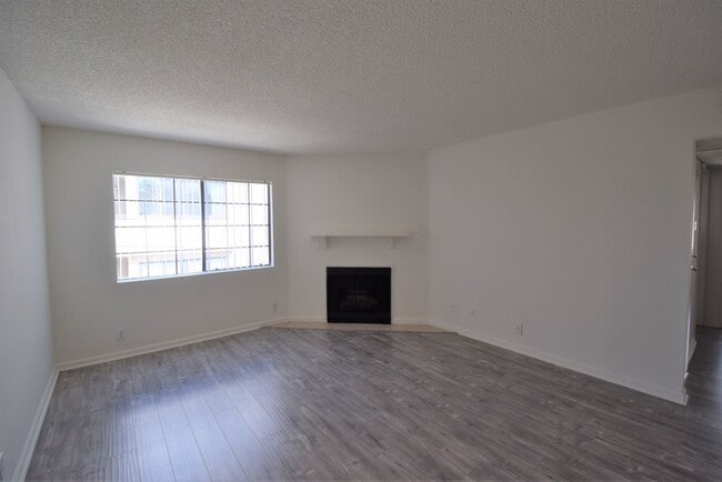 Photo - 11225 Huston St Apartment Unit 107