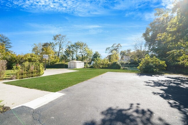 Photo - 38 Nassau St